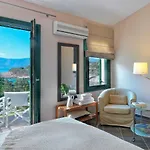 Aria - Luxury Beachfront With Pool And Tennis Court Koilás