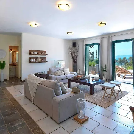 Aria - Luxury Beachfront With Pool And Tennis Court * Koilás