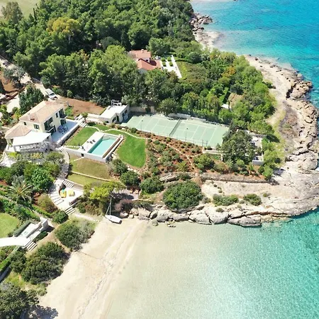 Aria - Luxury Beachfront With Pool And Tennis Court *