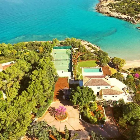 Aria - Luxury Beachfront With Pool And Tennis Court Villa Koilás