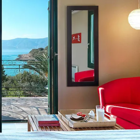 Aria - Luxury Beachfront With Pool And Tennis Court Villa