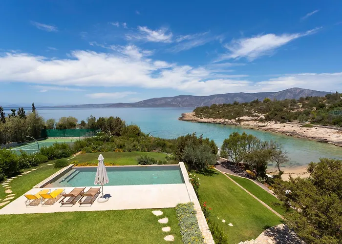 Aria - Luxury Beachfront With Pool And Tennis Court *