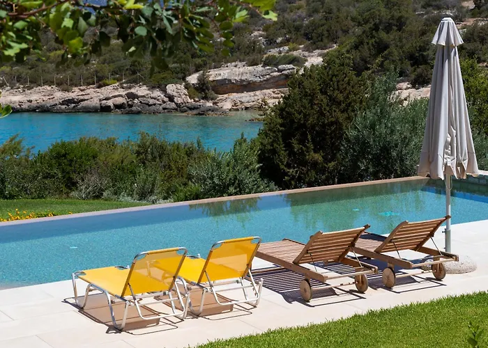 Aria - Luxury Beachfront With Pool And Tennis Court Villa *