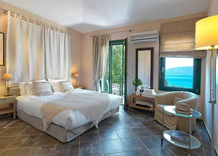 Villa Aria - Luxury Beachfront With Pool And Tennis Court *