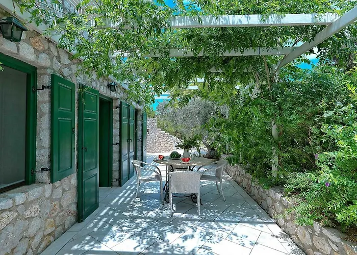 Villa Aria - Luxury Beachfront With Pool And Tennis Court *