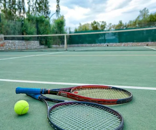 Villa Aria - Luxury Beachfront With Pool And Tennis Court Koilás